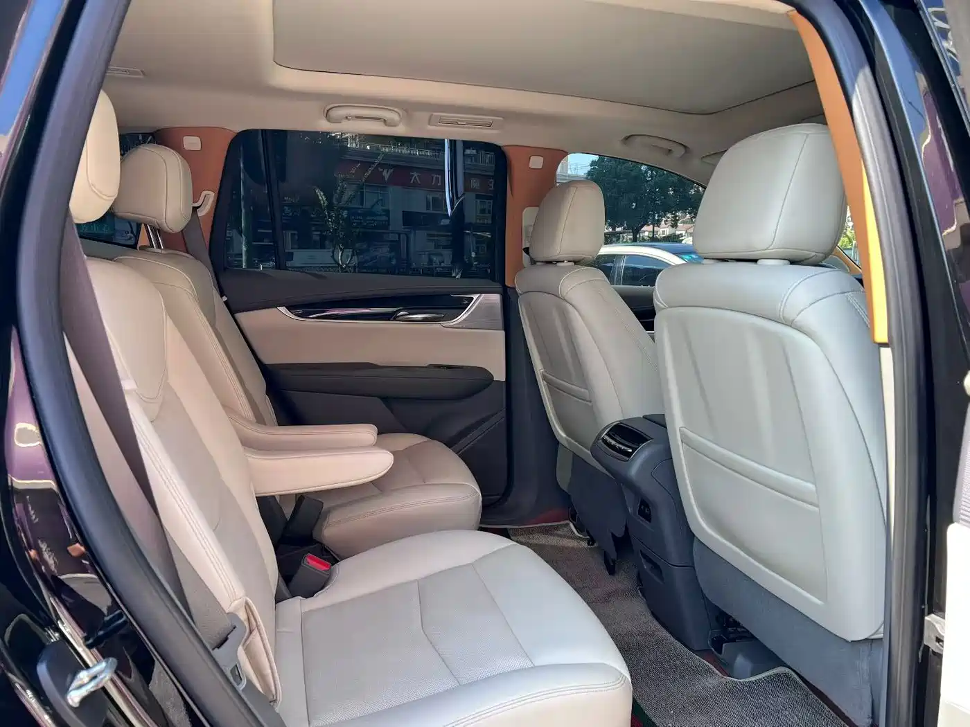 Cadillac XT6 2024 2022 2.0T 6-Seater 4WD Luxury Edition