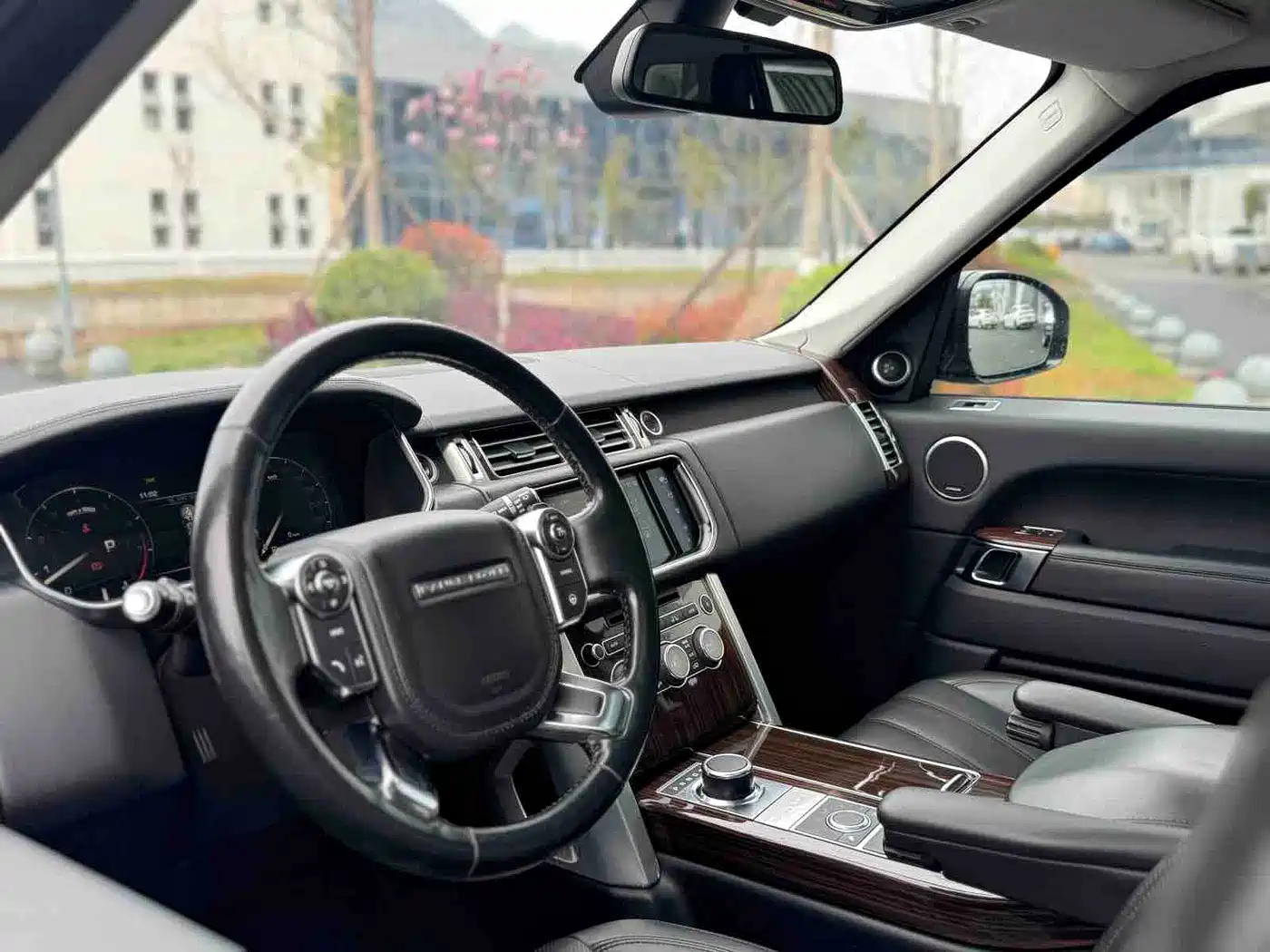 Land Rover Range Rover 2016 3.0 SC V6 Vogue LWB фото 8