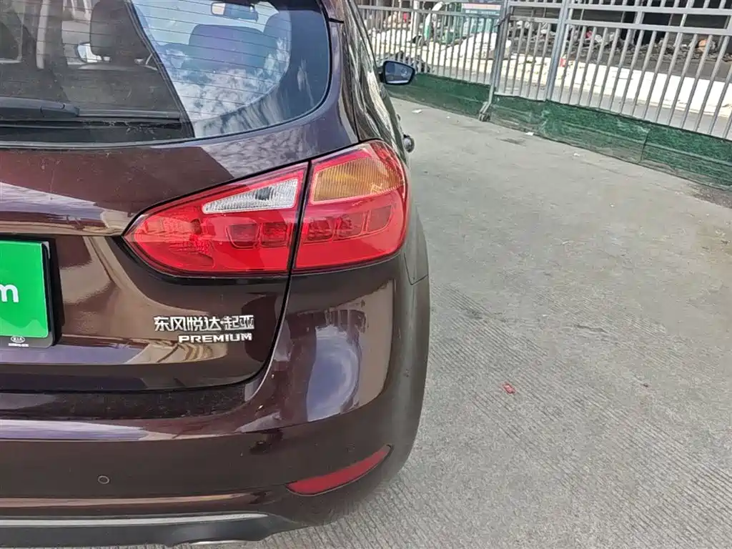 Kia K3S 2014 1.6L Automatic Premium фото 8