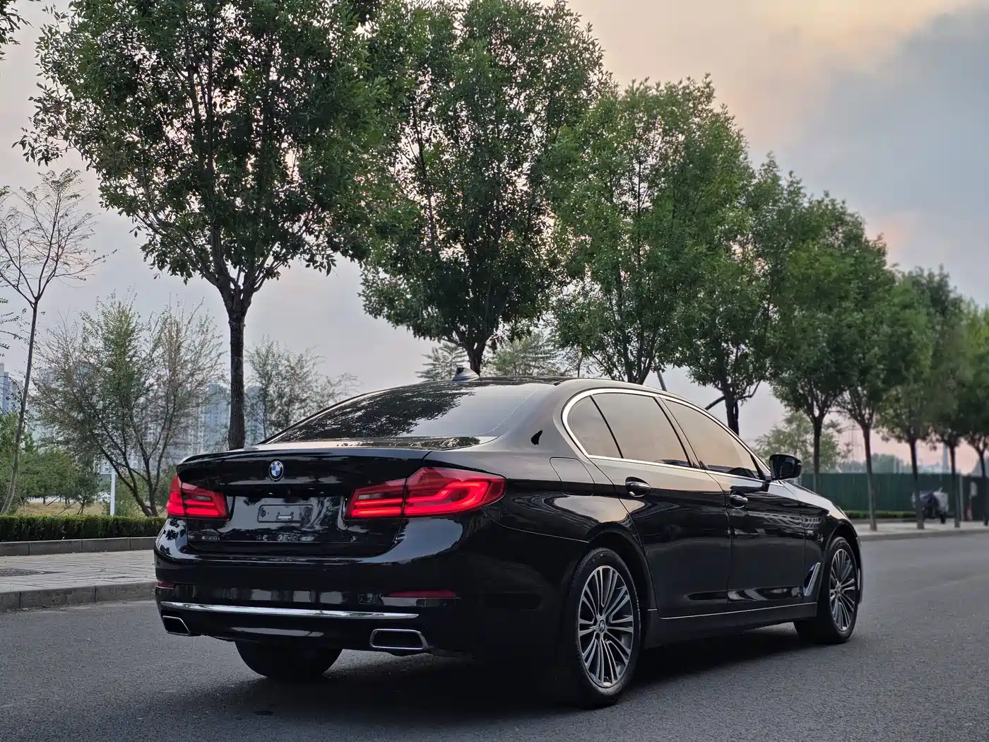 Photo 28 - BMW 5 Series
