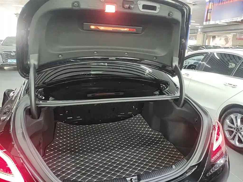 Mercedes-Benz C-Class 2019 Facelift C 260 L Sport фото 15