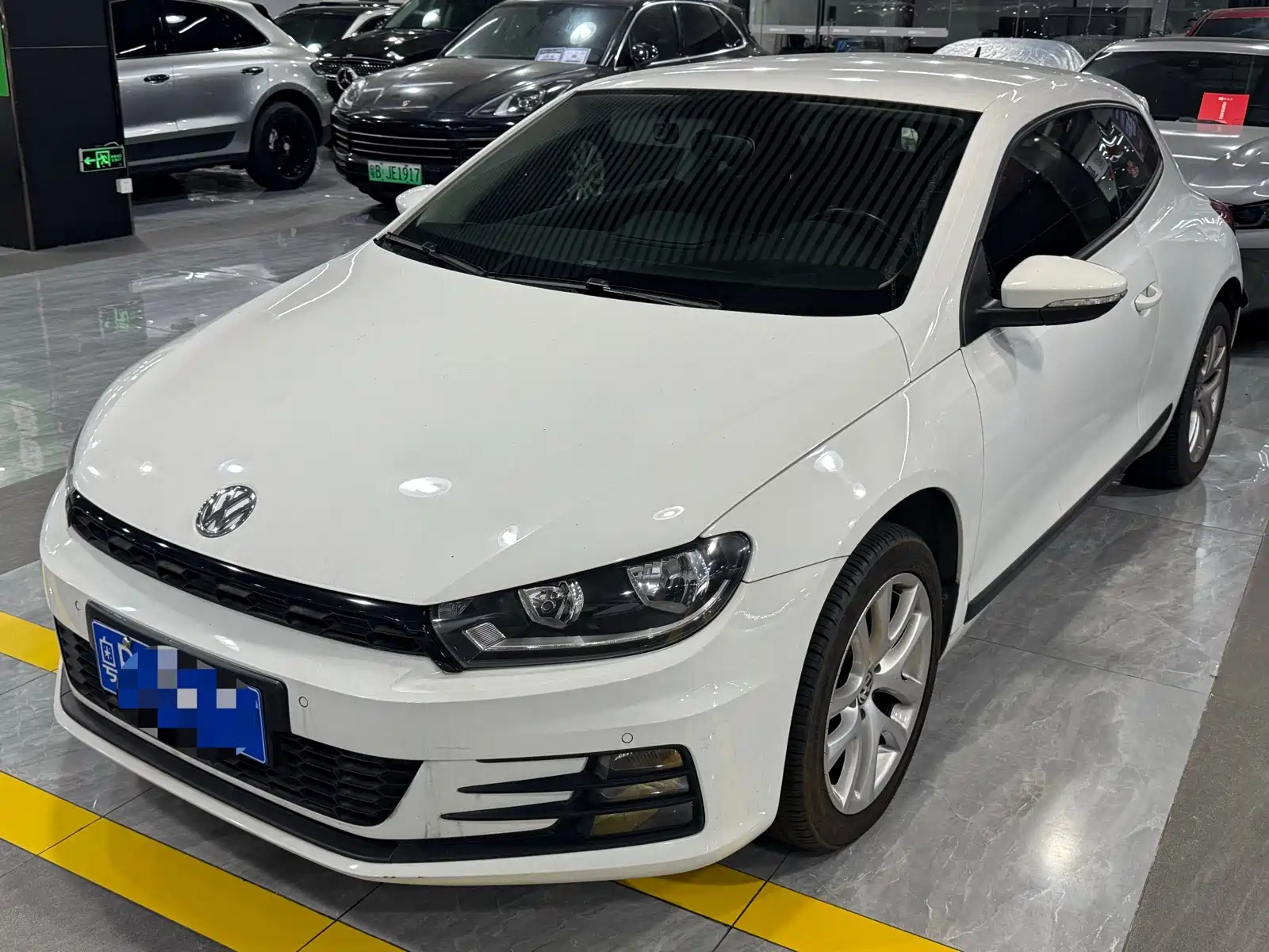 Photo 1 - Volkswagen Scirocco