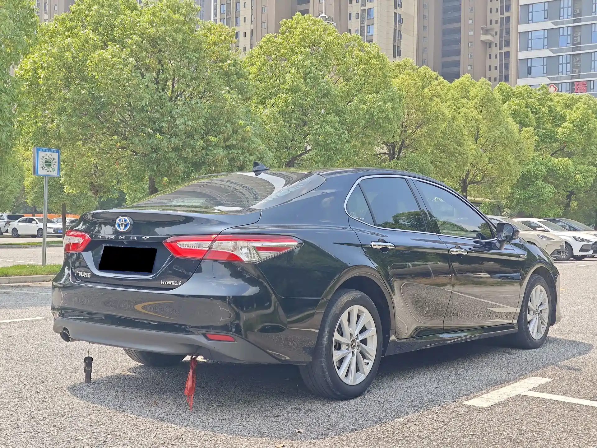 Photo 4 - Toyota Camry