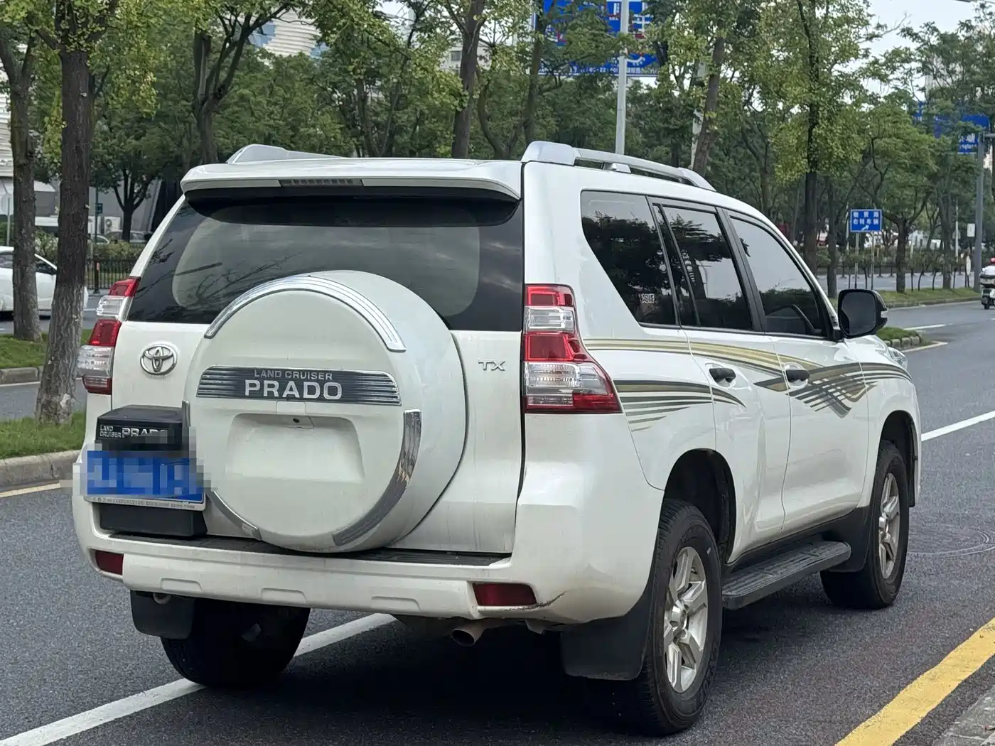 2018 Toyota Prado (Import)