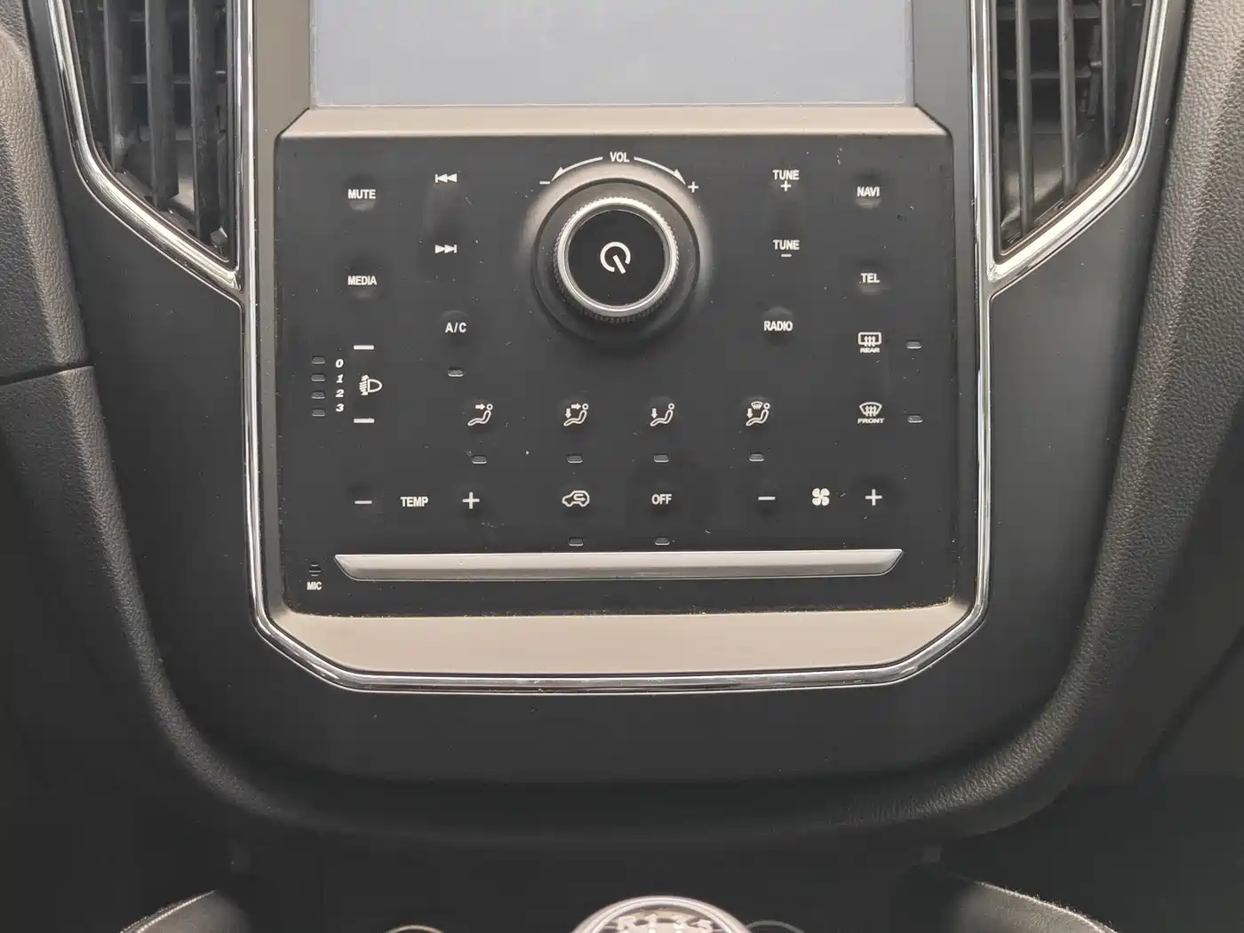 Zotye SR7 2016 2016 1.5T Manual Magic Cube Road Edition China V