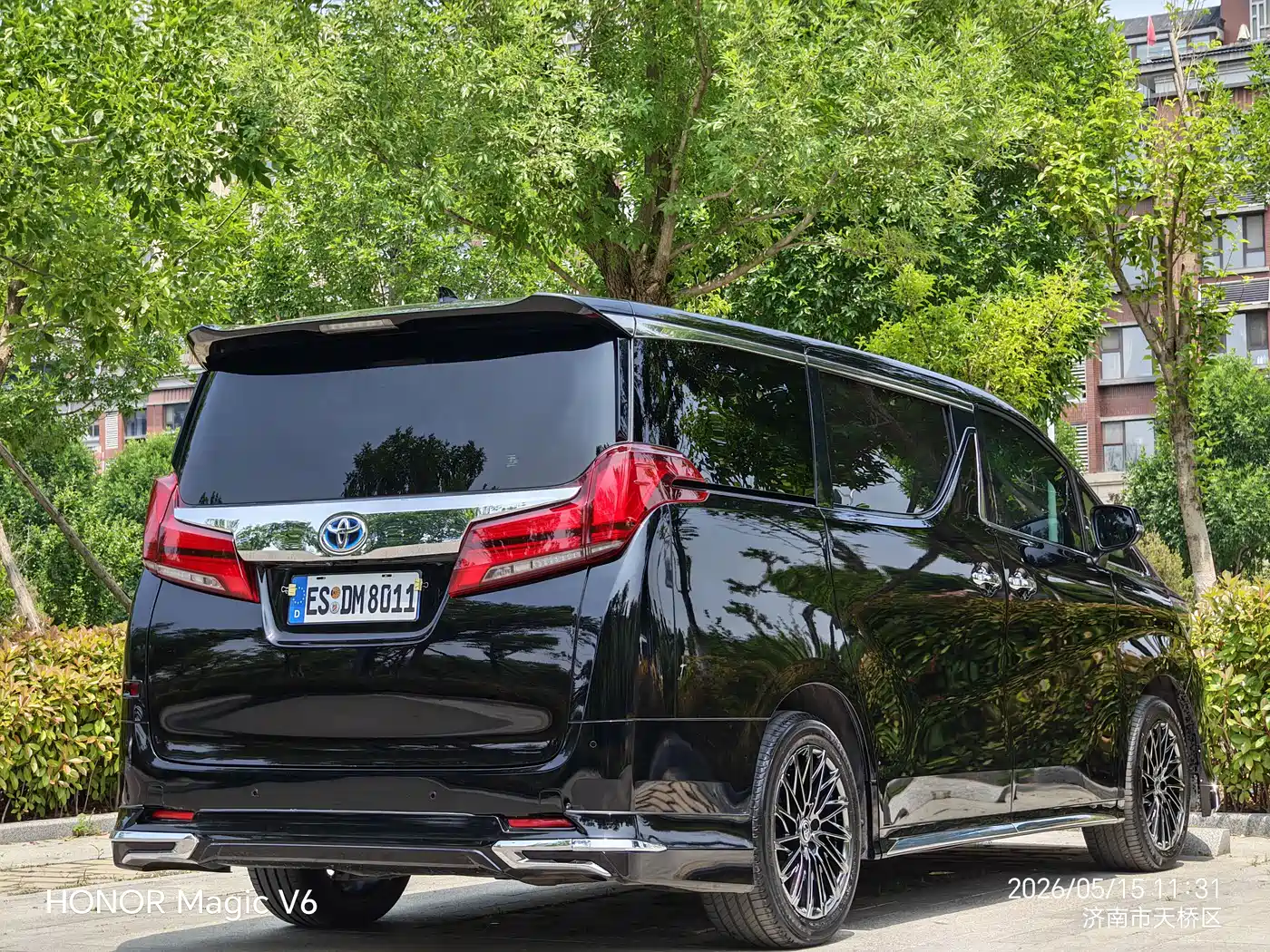Toyota Vellfire 2021 Crown Hybrid 2.5L HV Premium Edition фото 15
