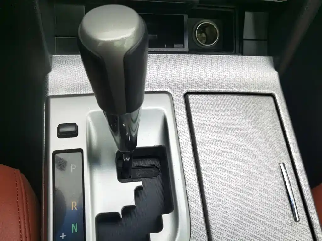 Toyota Camry 2014 2012 Junrui 2.0S Dynamic Edition
