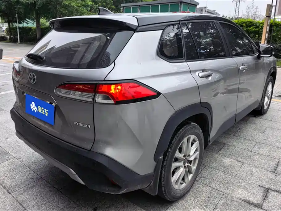 Toyota Corolla Cross 2023 Hybrid 2.0L Pioneer Edition фото 3