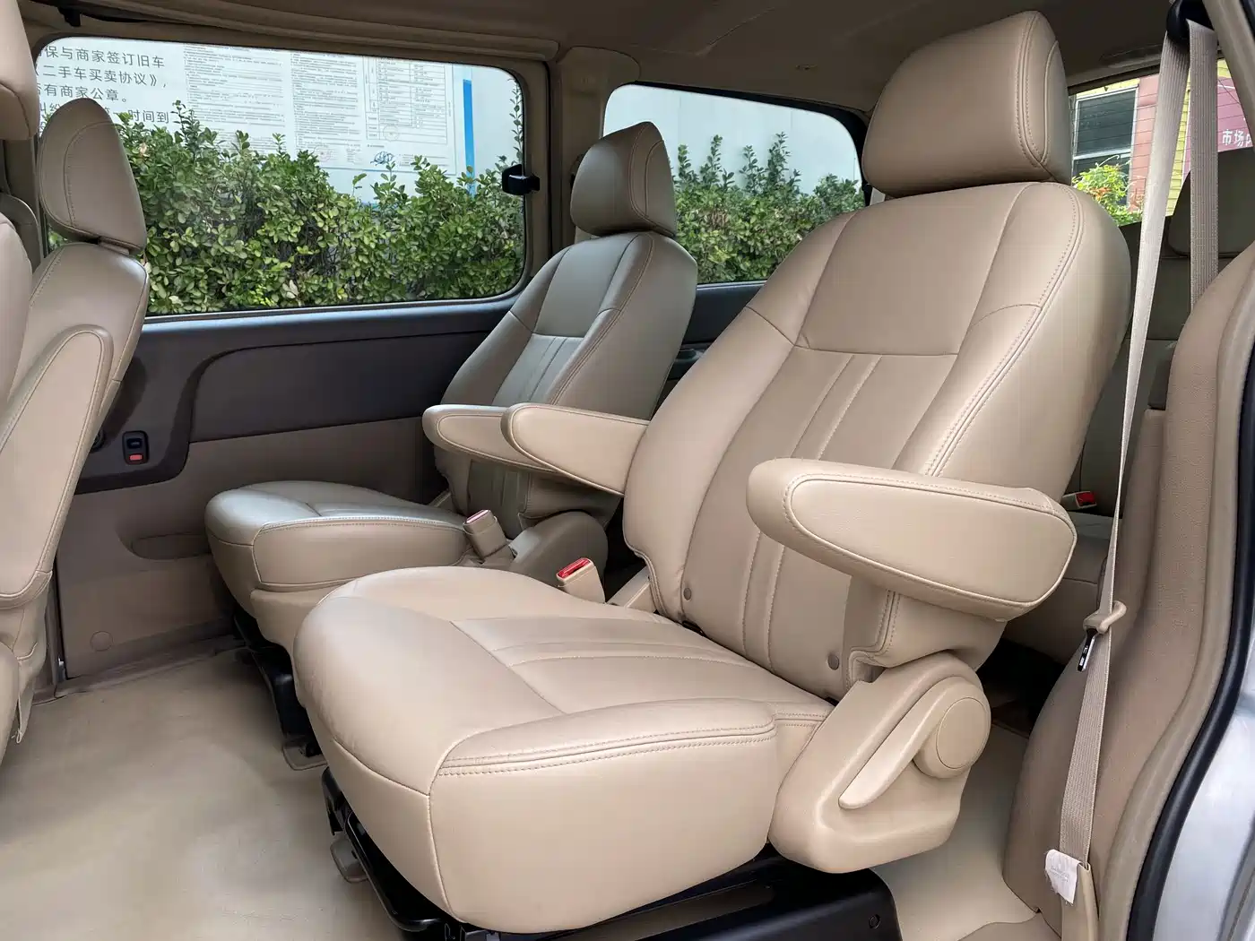 Buick GL8 2012 2011 2.4L LT Executive Edition