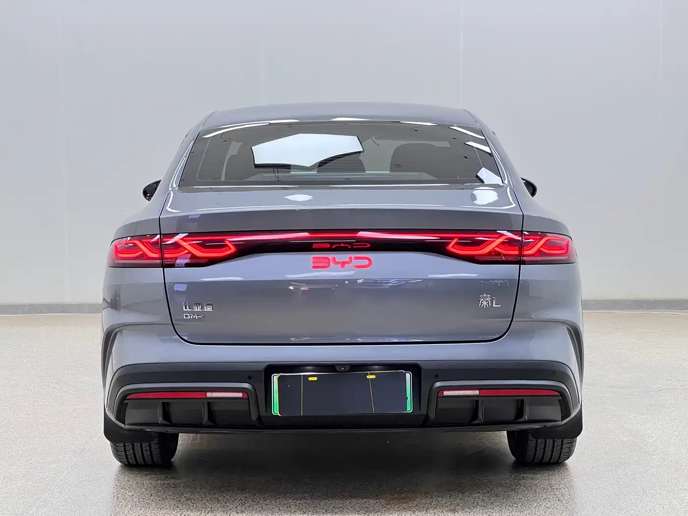BYD Qin L 2024 DM-i 80KM Superior фото 6
