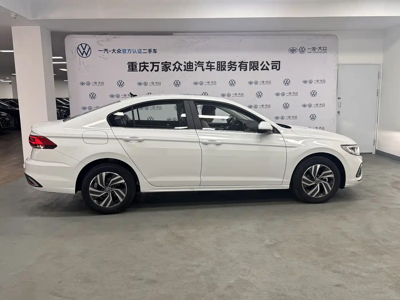 Volkswagen Bora 2025 200TSI DSG Joy Ride Navigation Edition фото 5