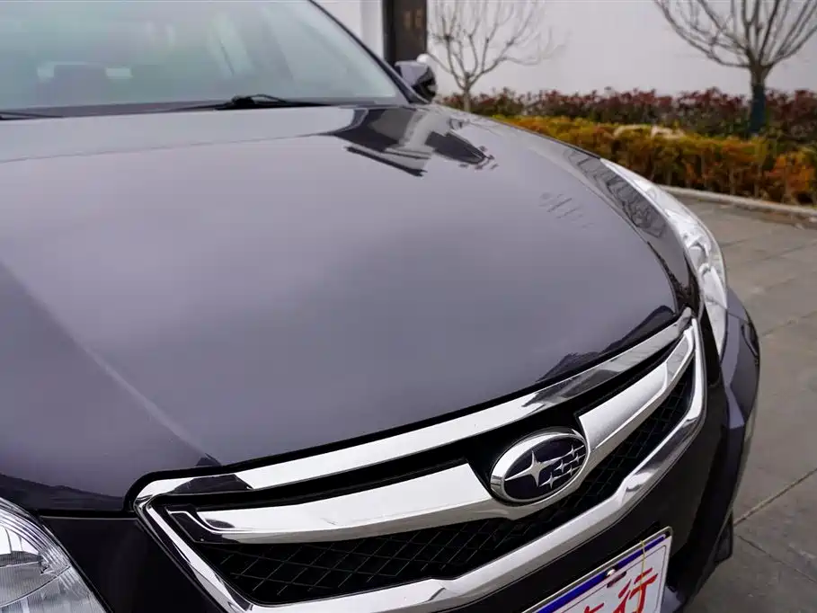 Subaru Legacy 2010 Model 2.0i Luxury фото 13