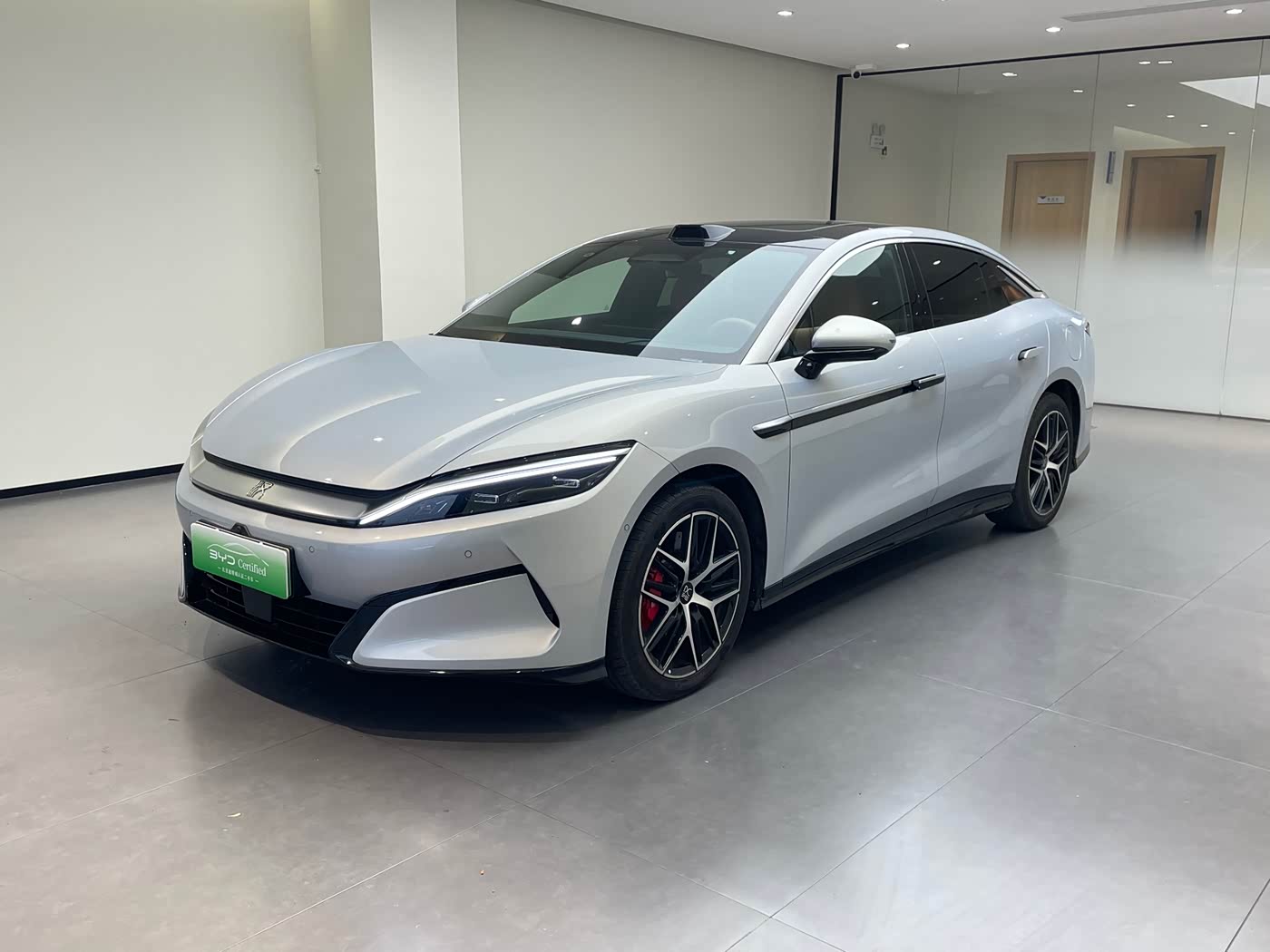 BYD Han L