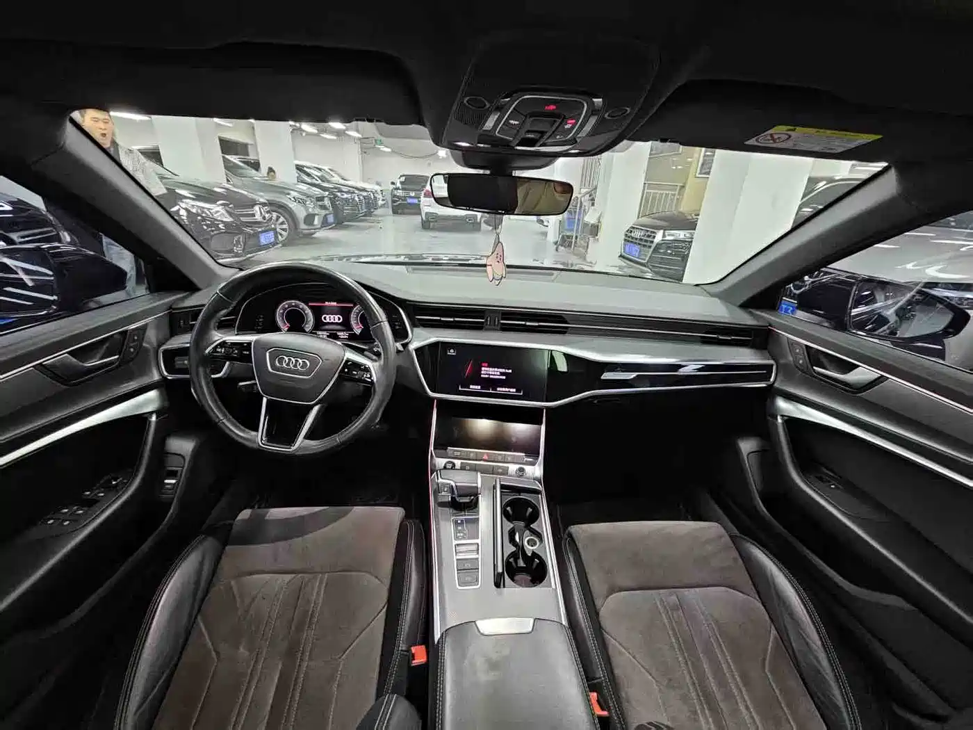 Audi A6L 2022 40 TFSI Luxury Dynamic фото 6