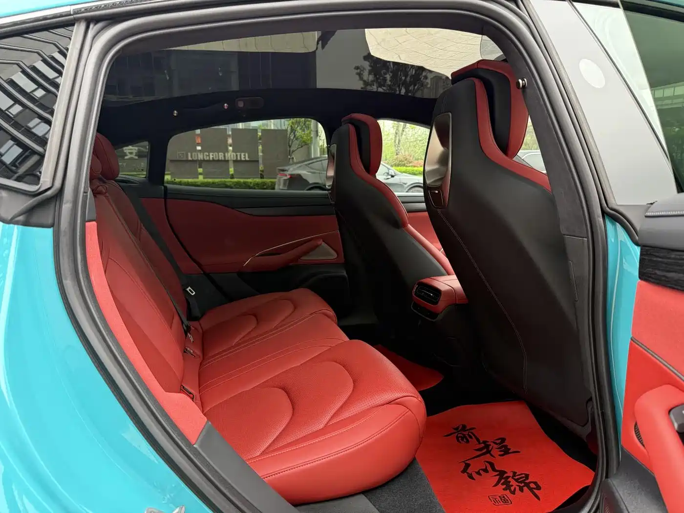 Xiaomi Auto Xiaomi SU7 2024 AWD Extended Range Advanced Smart Driving Max Edition фото 8