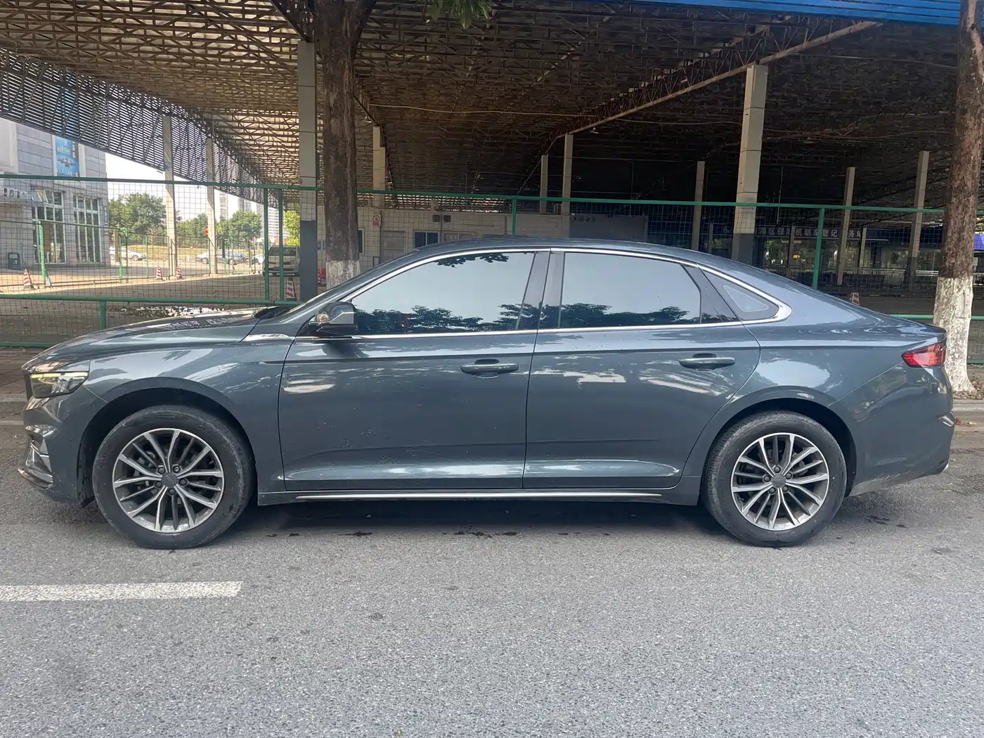 GEELY AUTOMOBILE XINGRUI