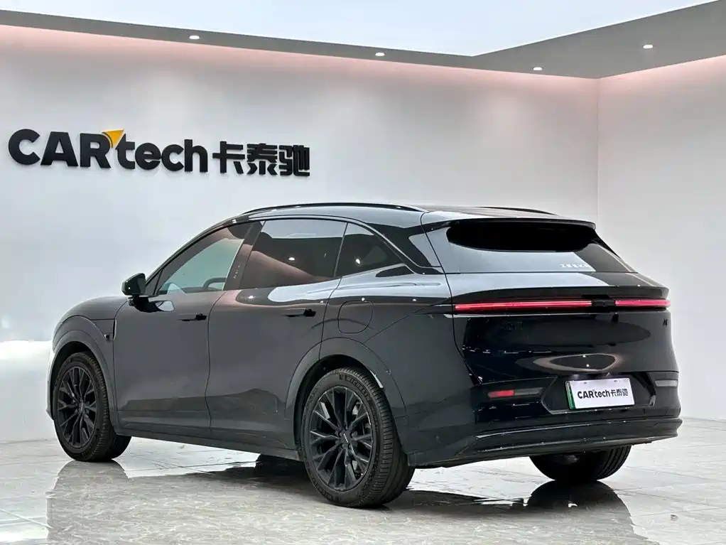 ZEEKR 7X 2025 2025 Model 75kWh RWD Smart Driving Edition