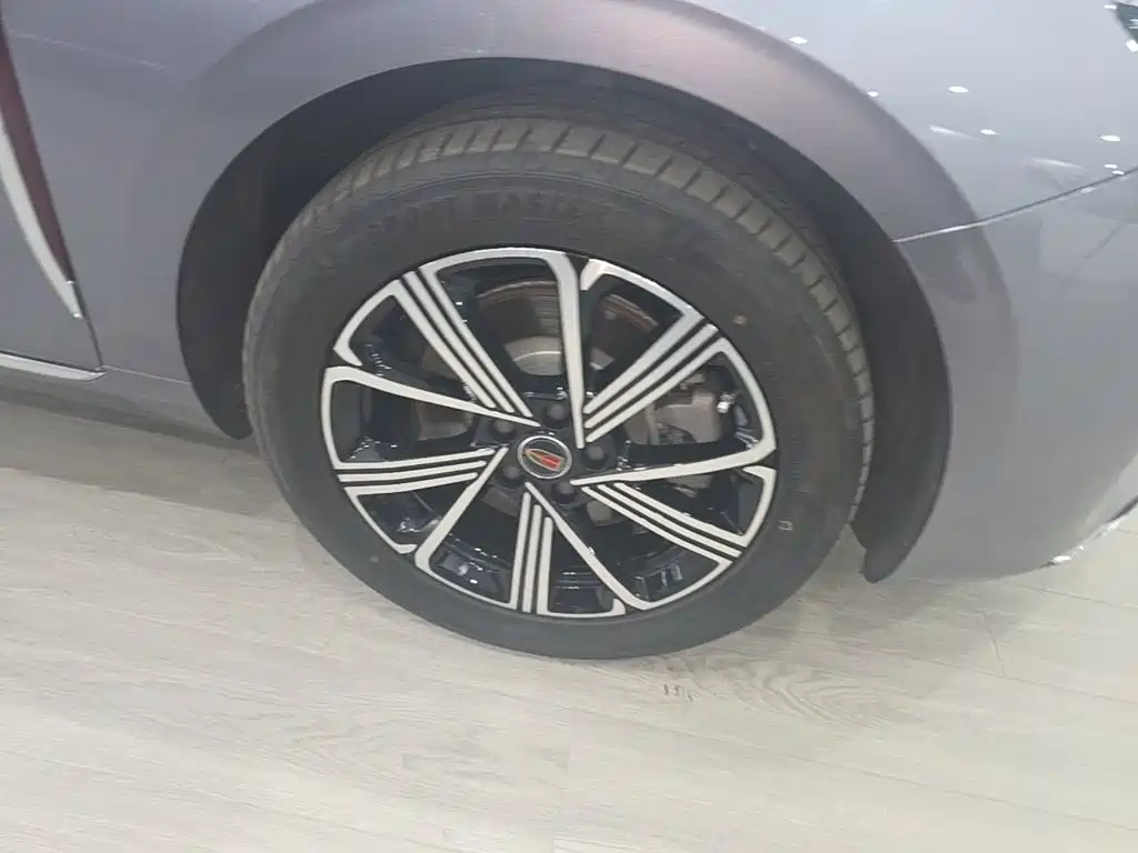 Hongqi H5 PHEV 2025 2025 170 Super Hybrid Edition