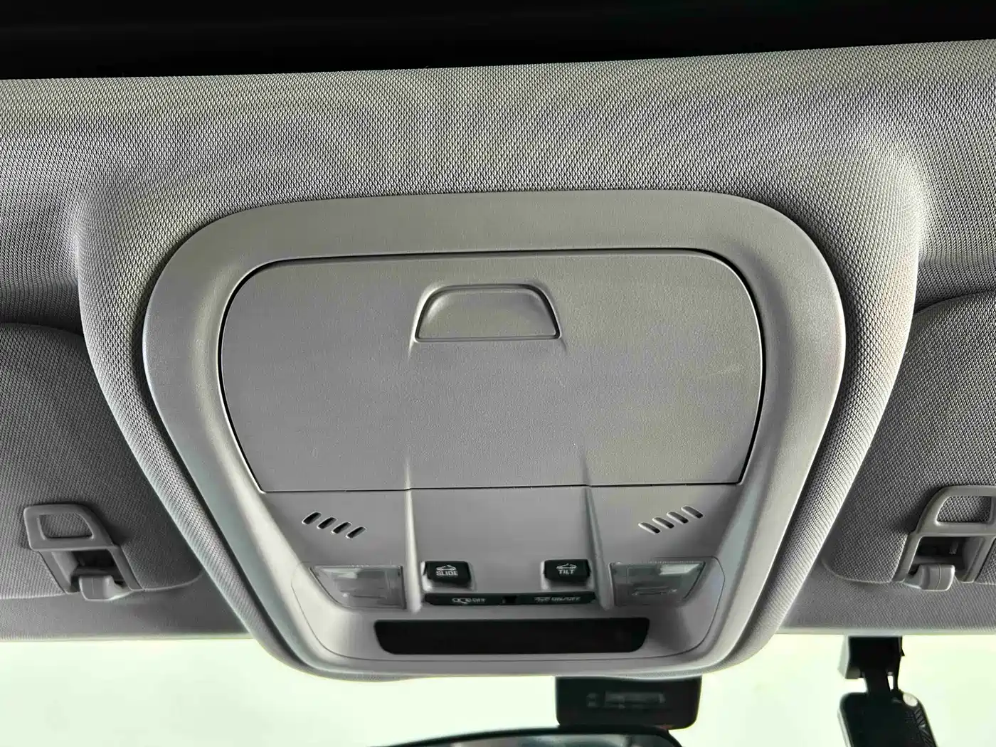 Chevrolet Equinox 2018 535T Automatic Frontier Edition фото 22