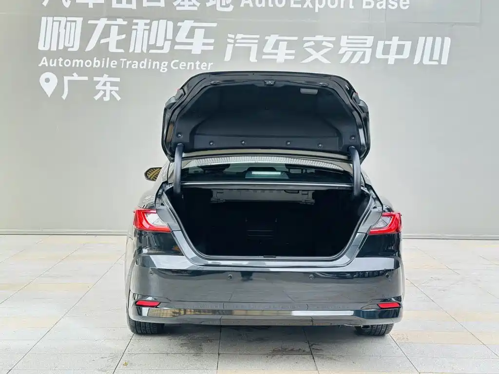 Toyota Camry, миниатюра 17