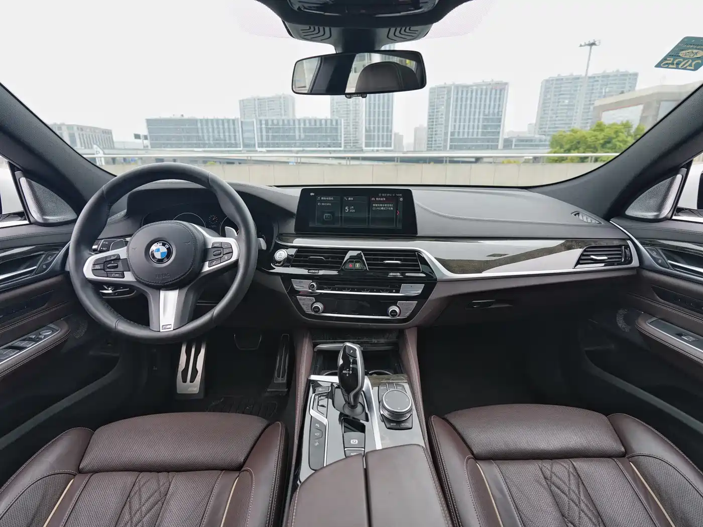 BMW 6 Series GT 2019 630i M Sport Grand Tourer Edition фото 8