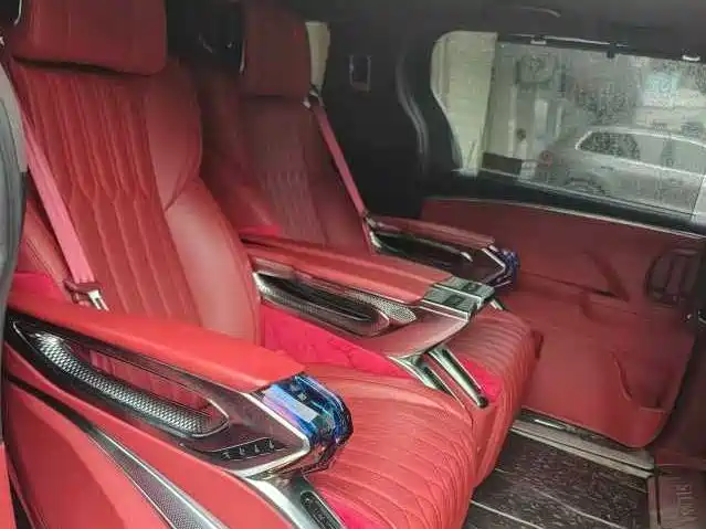 Toyota Sienna 2021 2.5L Hybrid Comfort Edition фото 9
