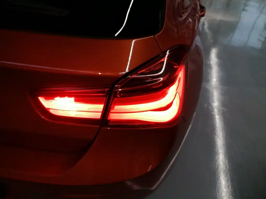 BMW 1 Series (Import) 2016 118i Urban Design Package фото 24