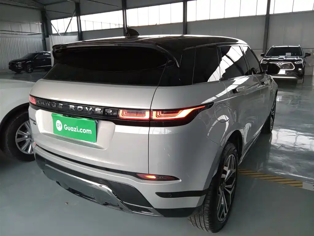 Land Rover Range Rover Evoque 2021 Range Rover Evoque L 249PS R-Dynamic S Performance Edition фото 5
