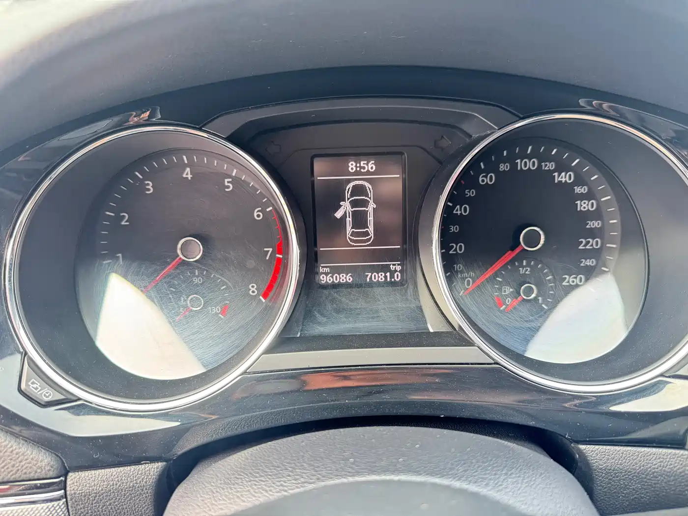 Volkswagen Sagitar 2018 280TSI DSG Spark Edition фото 11