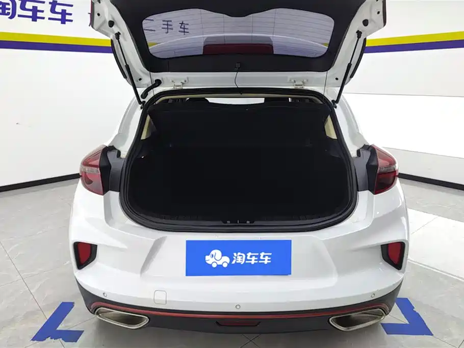 GEELY AUTOMOBILE EMGRAND GS