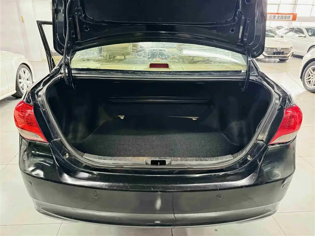 BYD L3 2012 2012 1.5L Manual Premium
