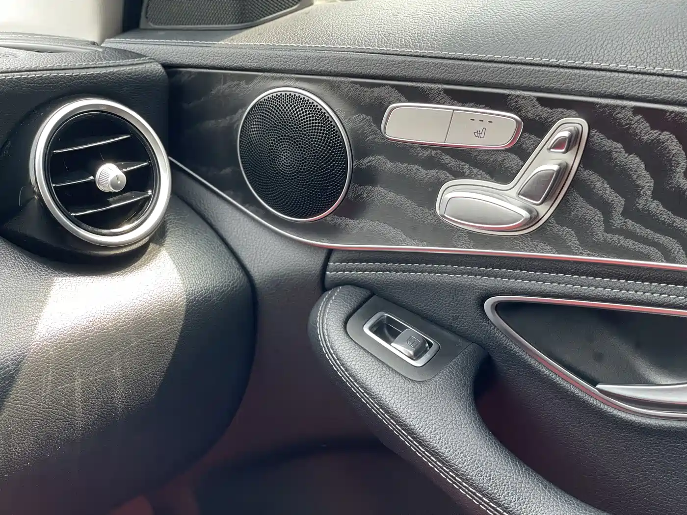 Mercedes-Benz C-Class 2019 C 260 L Sport фото 14
