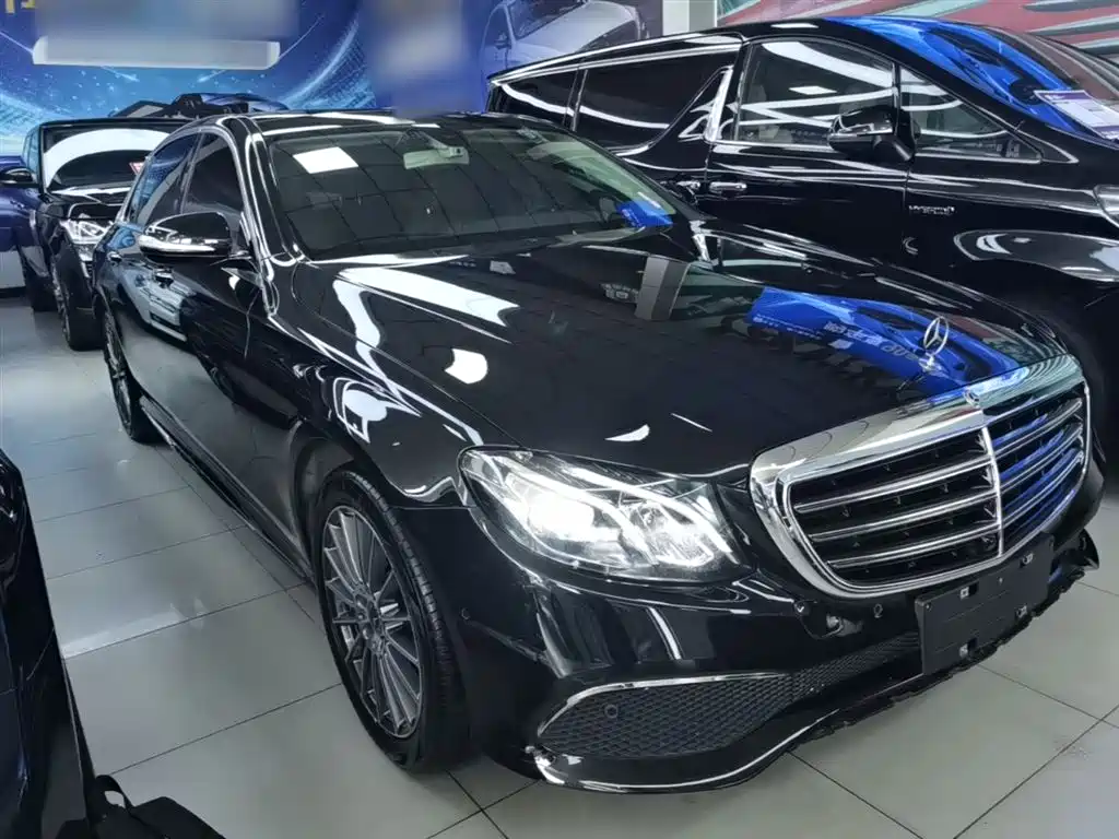 Mercedes-Benz E-Class 2020 E 260 L Sport 4MATIC фото 4