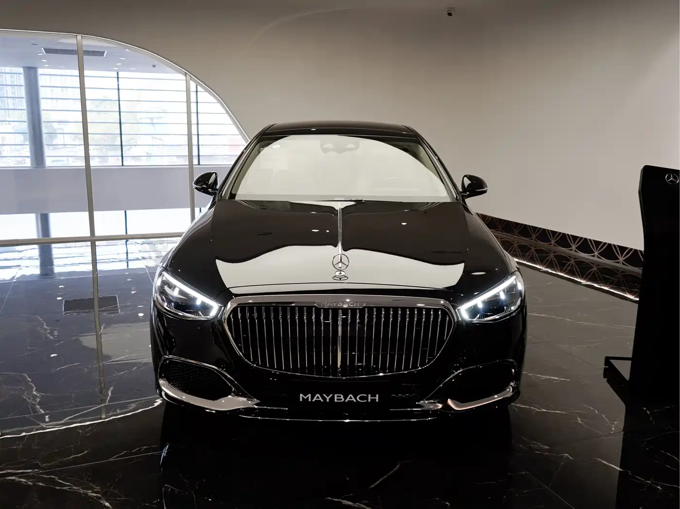 Mercedes-Benz Maybach S-Class 2026 S 480 4MATIC фото 2