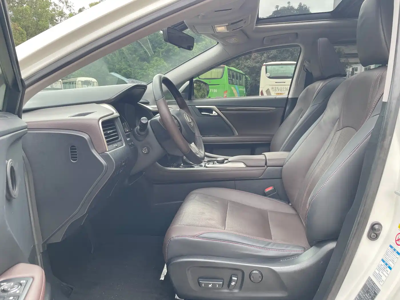 Lexus RX 2016 300 4WD Elegance Edition (China V) фото 4