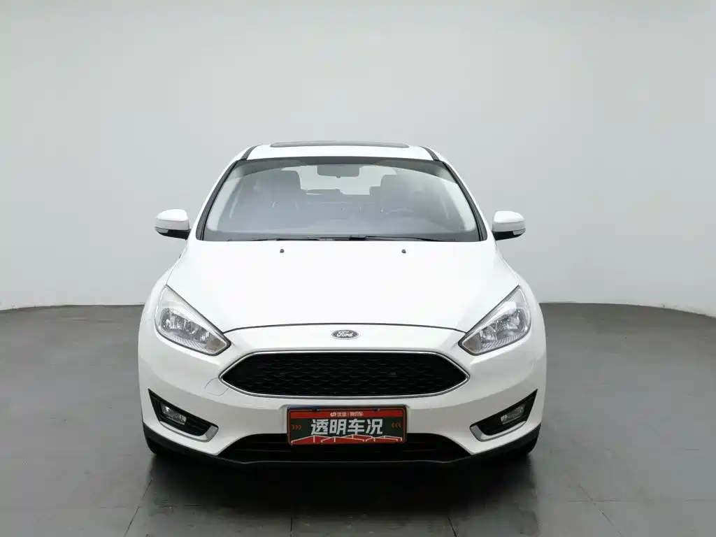 Фото 3 - Ford Focus