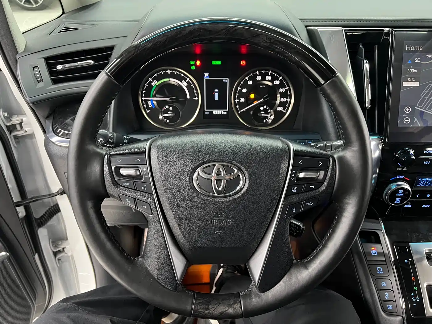 Toyota Vellfire 2021 Crown Hybrid 2.5L HV Luxury Edition фото 19
