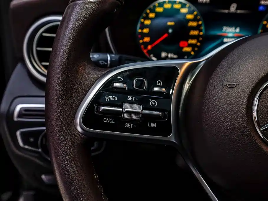 Mercedes-Benz GLC 2021 GLC 260 L 4MATIC Luxury фото 28