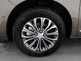 Фото 17 - Buick GL8