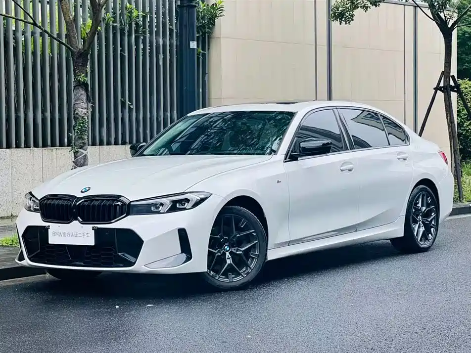 BMW 3 Series 2025 330Li M Sport Night Edition