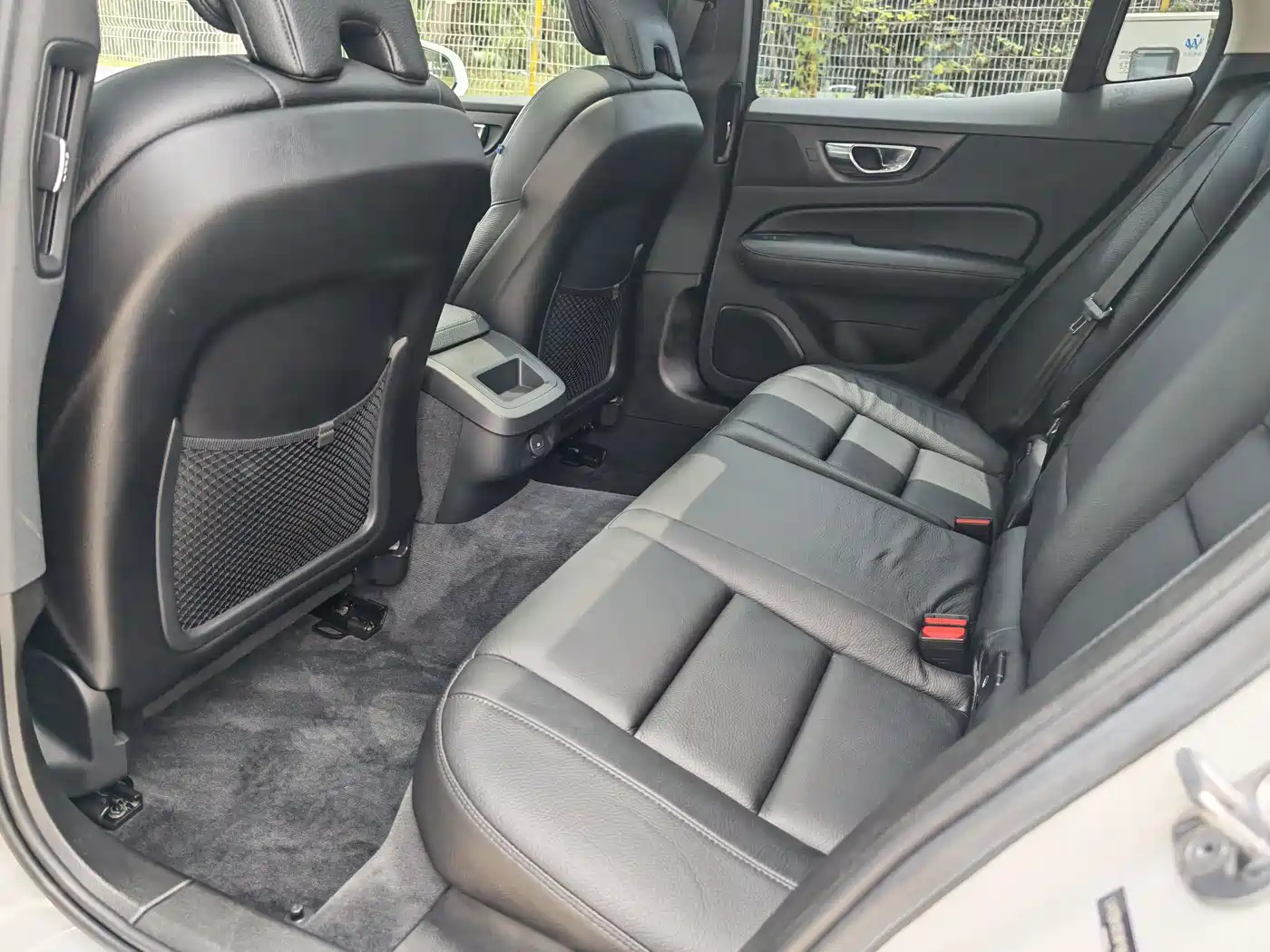 Фото 7 - Volvo S60