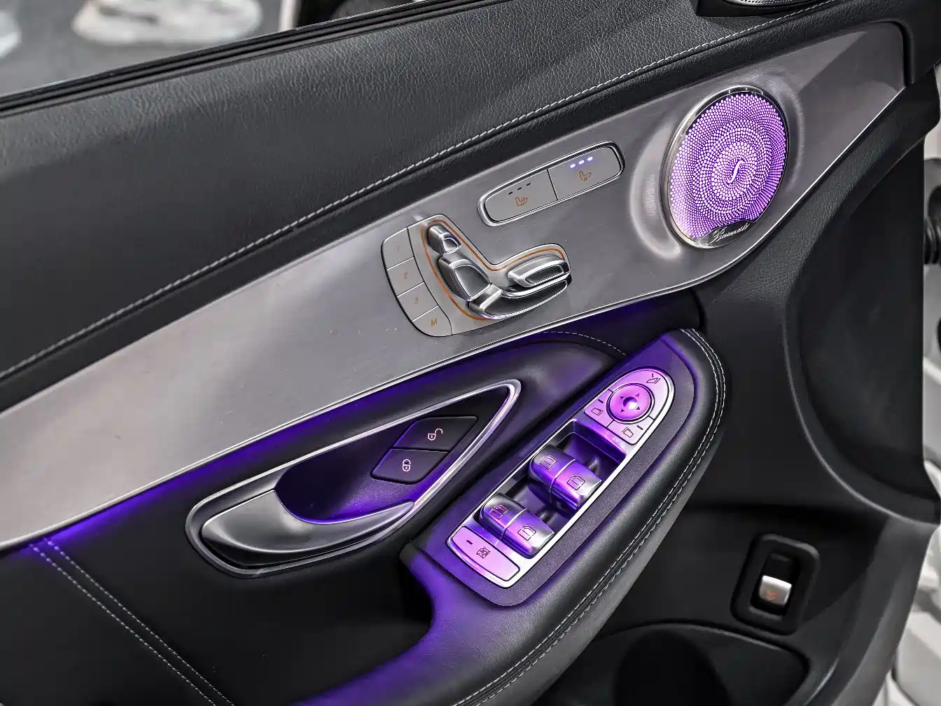 Mercedes-Benz C-Class AMG 2019 AMG C 63 фото 6