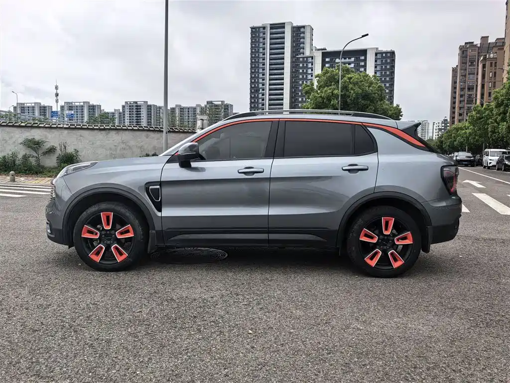 Lynk & Co 01 2019 2.0T 2WD Shine Pro Version China VI фото 23