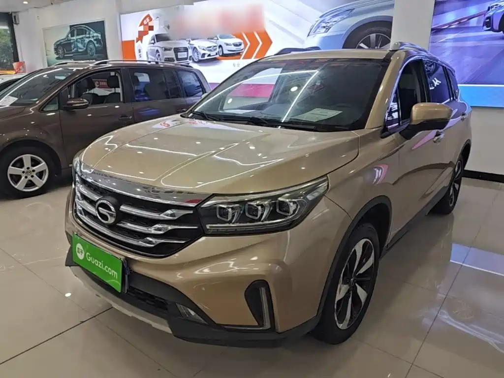صورة 2 - GAC Trumpchi GS4