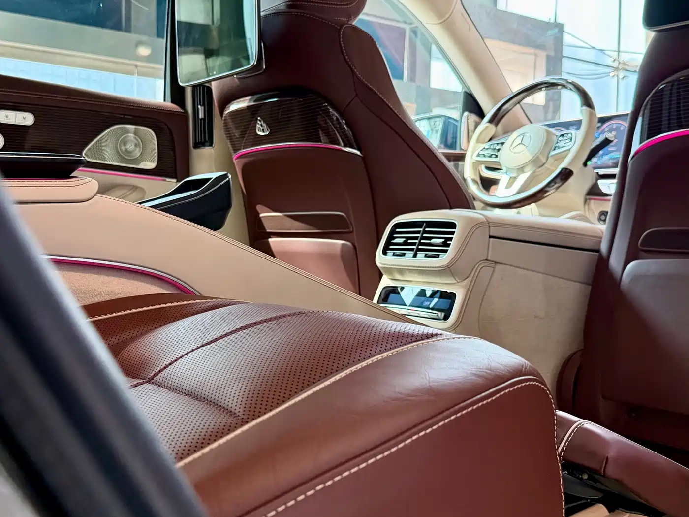 Mercedes-Benz Maybach GLS 2024 GLS 480 4MATIC фото 38