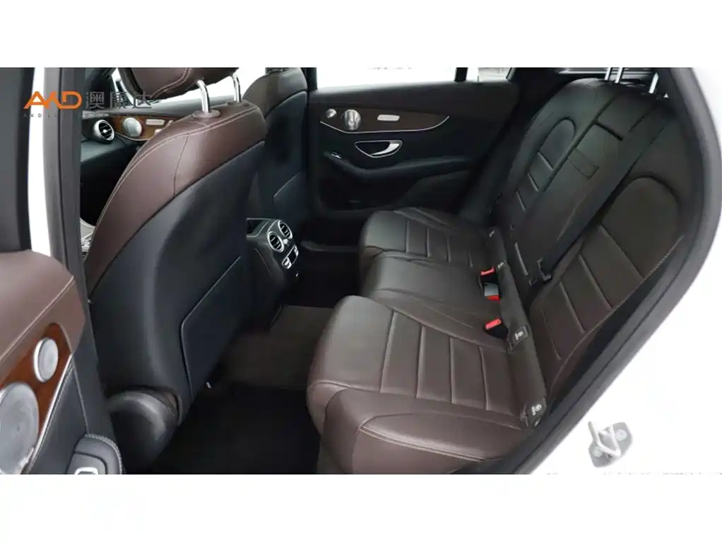 Mercedes-Benz GLC 2020 GLC 300 L 4MATIC Luxury фото 7