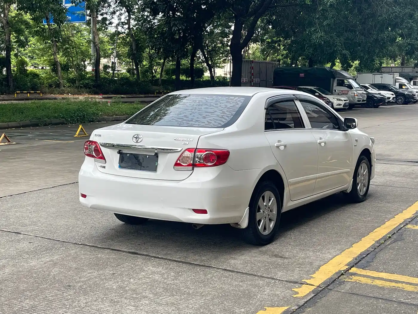 Photo 11 - Toyota Corolla