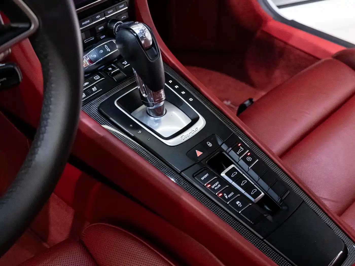 Porsche 911 2014 Turbo S 3.8T фото 10