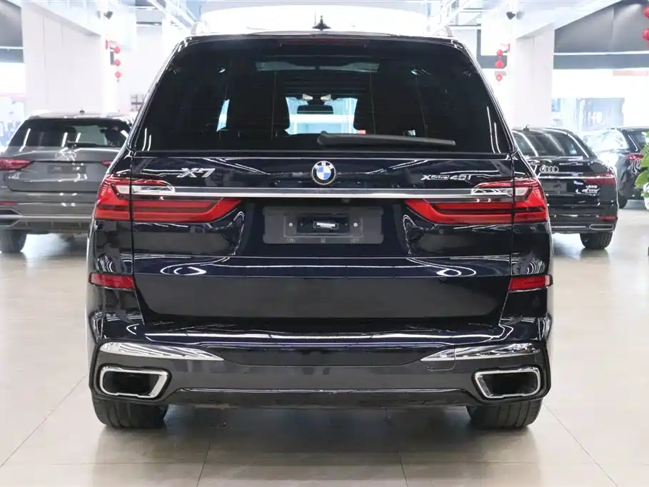BMW X7 2022 xDrive40i Exclusive M Sport Package фото 4