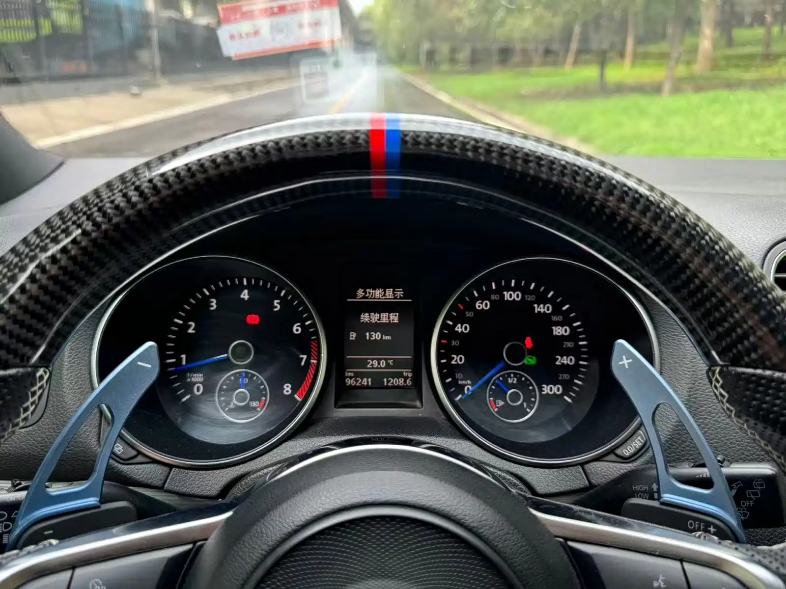 Фото 7 - Volkswagen Golf (Import)